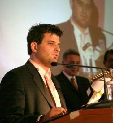 Manos Smyrnakis